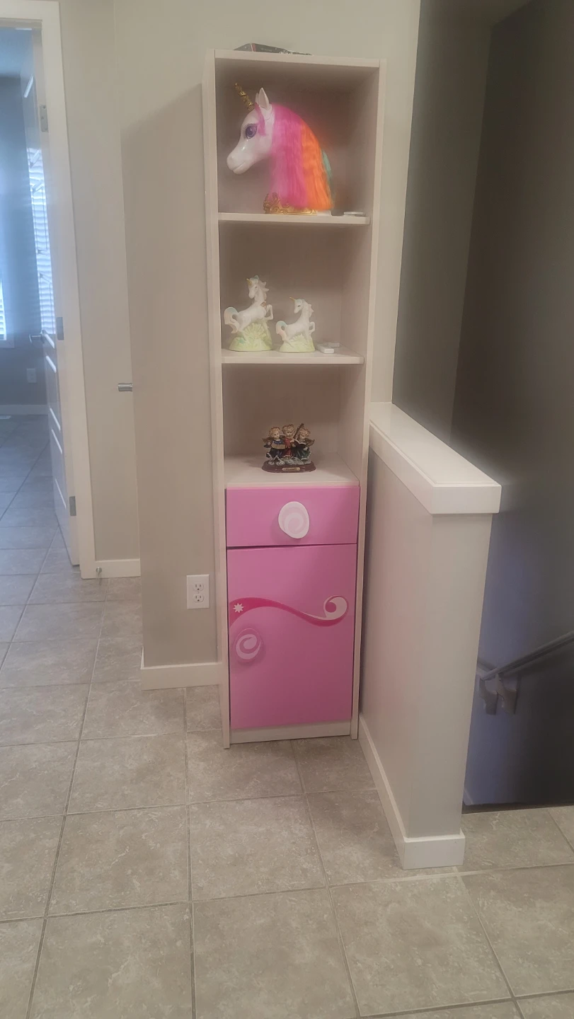 Dresser with mirror and corner shelf for girls - photo 5