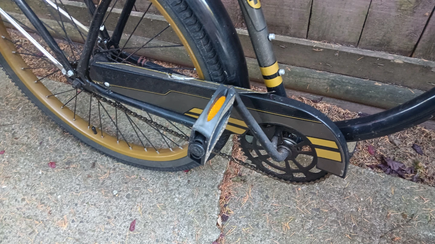 Huffy Cruiser Bicycle - Cranbrook - photo 2