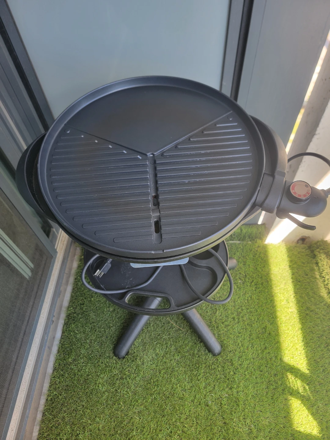 Portable Electric Grill with Stand - photo 2