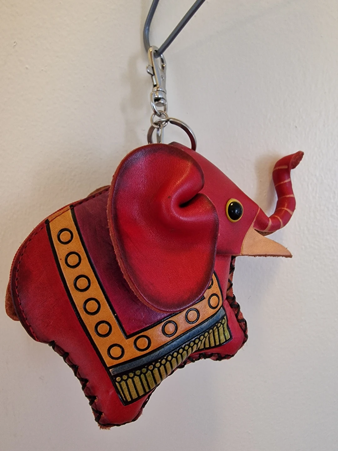 Elephant coin purse keychain