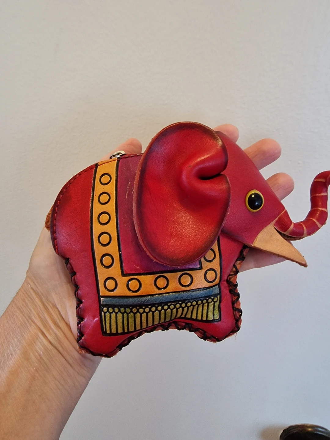 Elephant coin purse keychain - photo 4