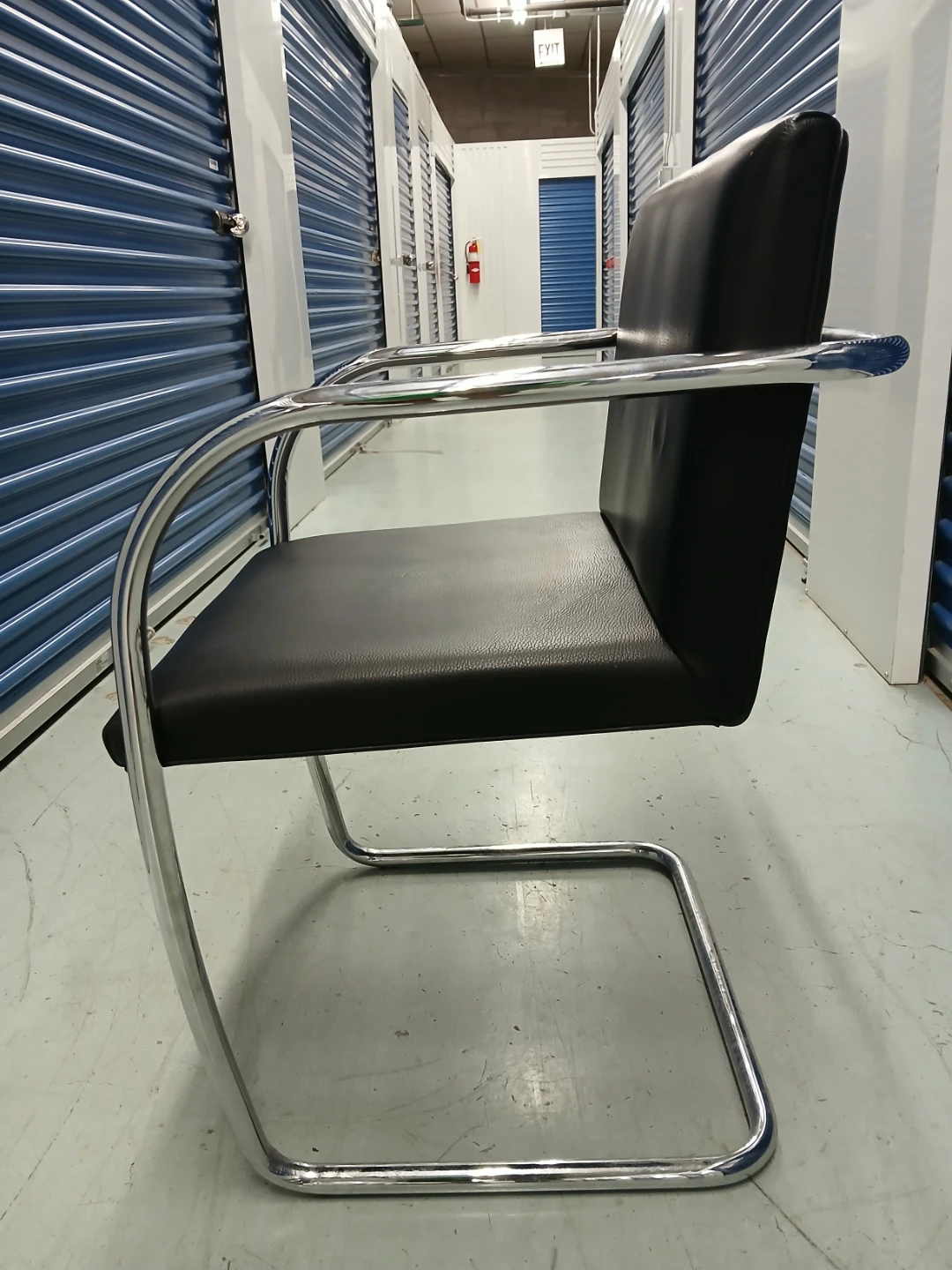 Black Leather Armchair with Chrome Frame - photo 3