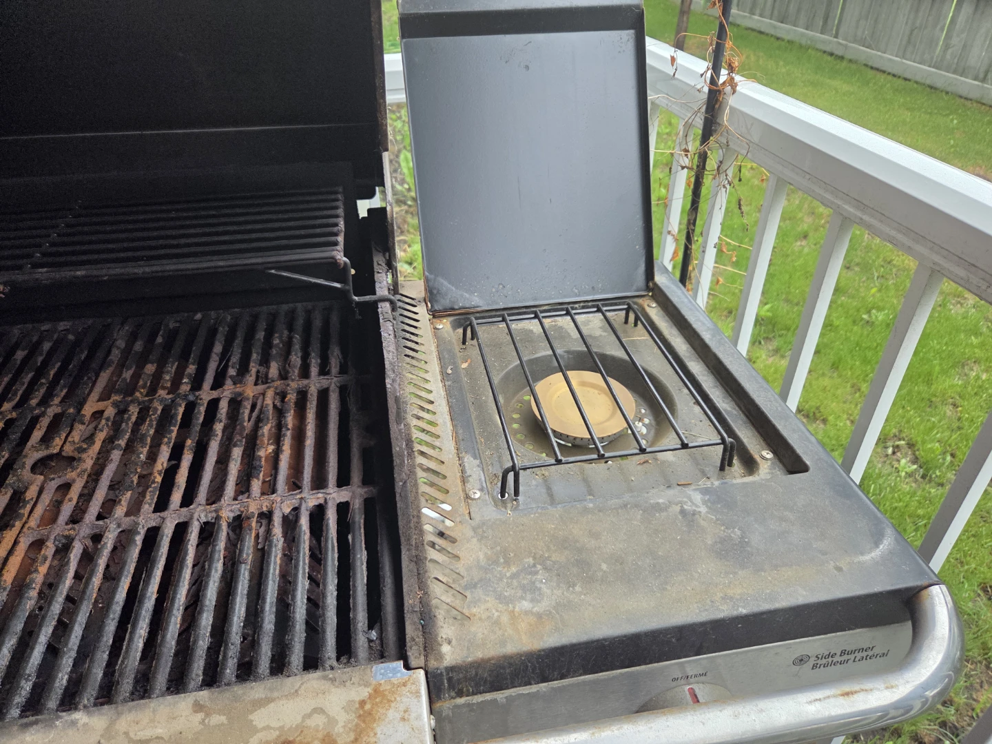 Cuisinart Natural Gas BBQ Grill - photo 3