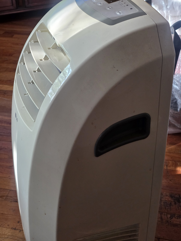 LG Portable Air Conditioner