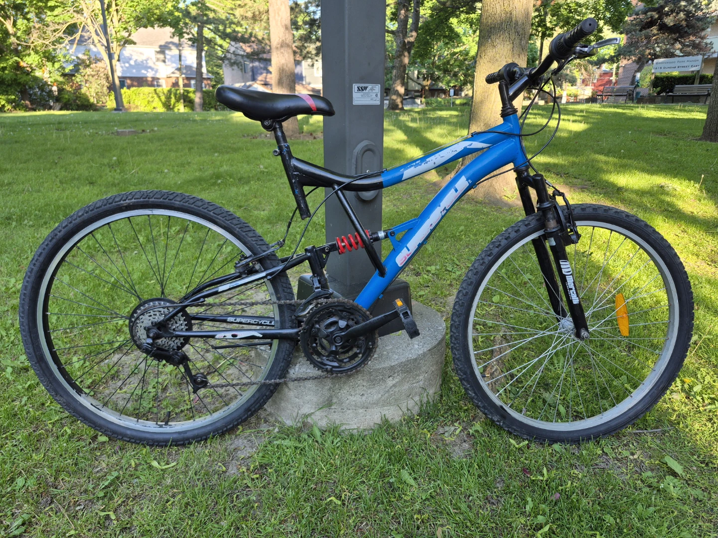 Supercycle Dual Suspension Mountain Bike