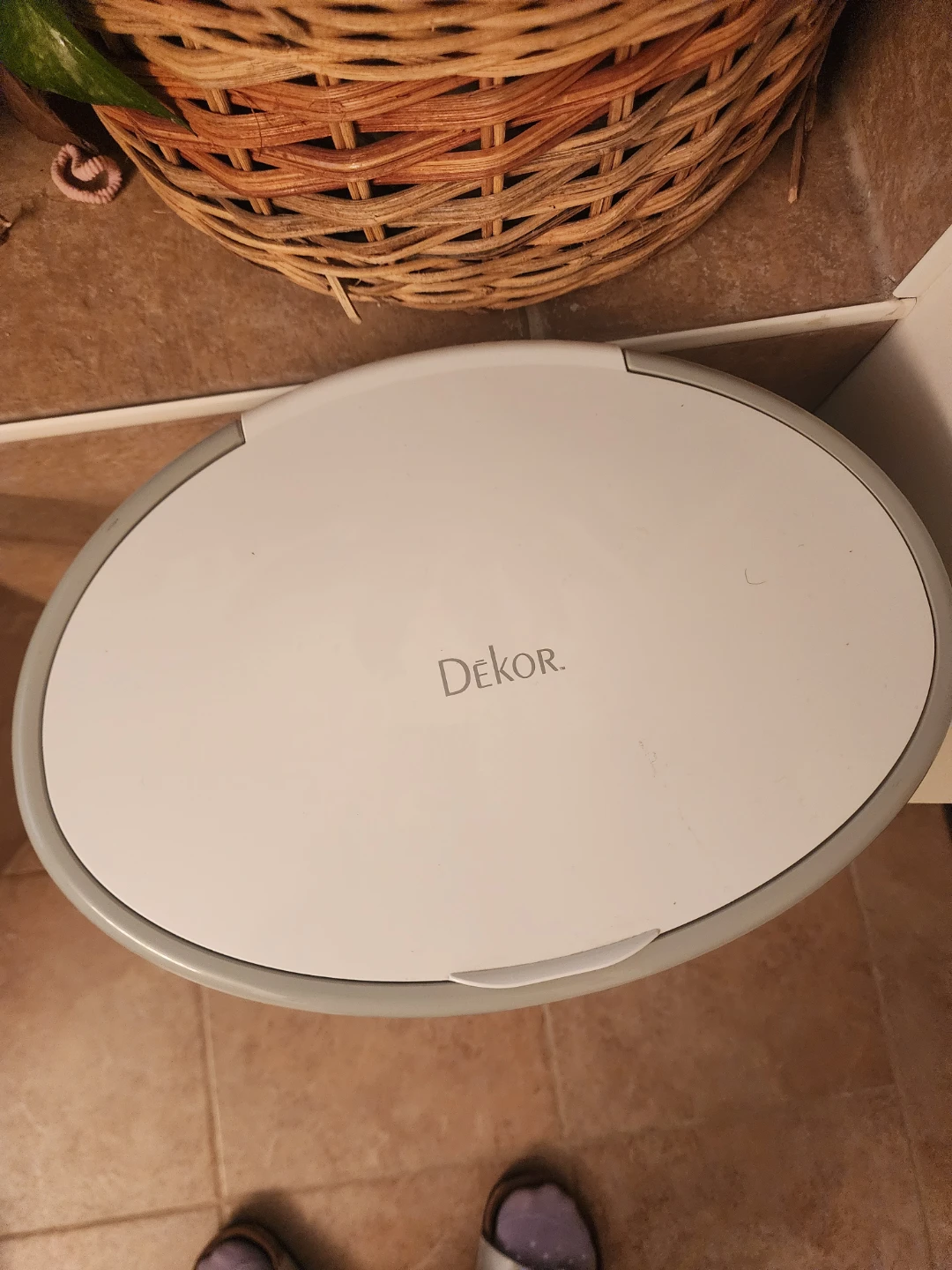 Kids diaper pail/bin - photo 2