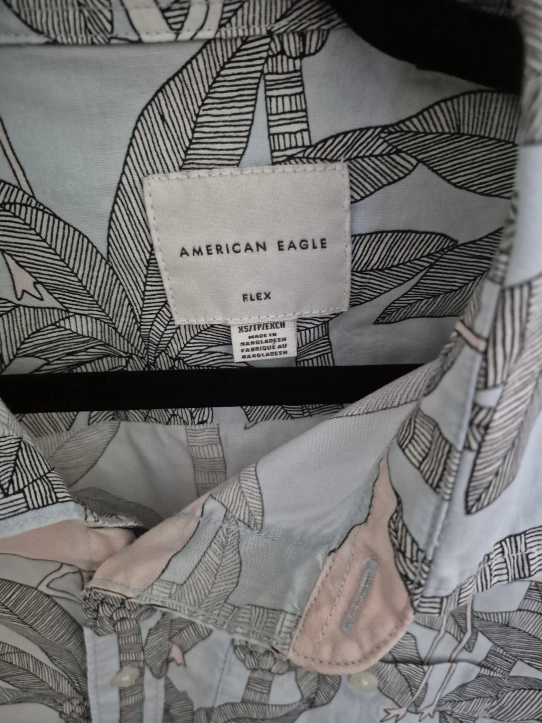 American Eagle Flamingo Print Shirt Men/Youth - photo 3