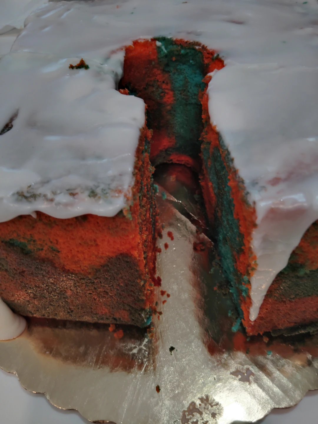 Marbled Cake Slice with White Icing