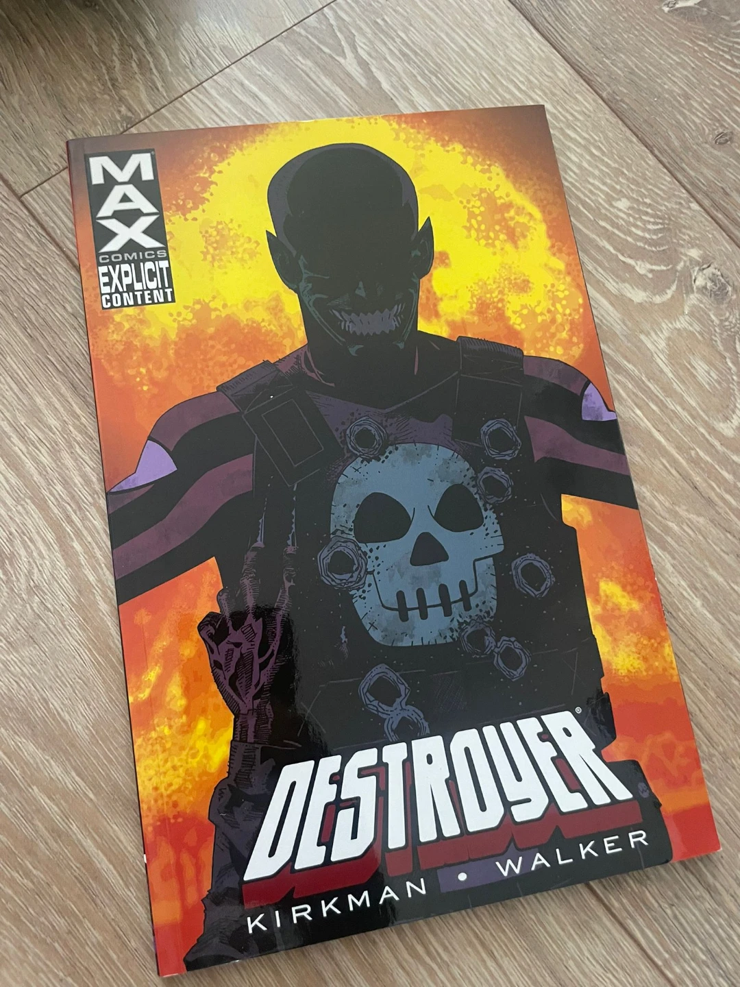 ⚽️ Destroyer MAX Comics Graphic Novel