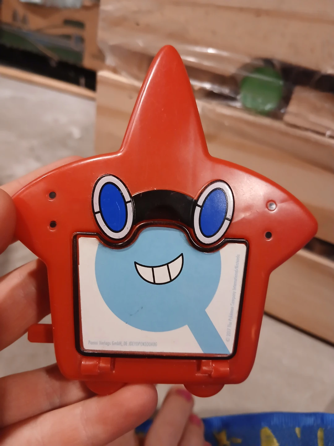 Pokemon launcher toy