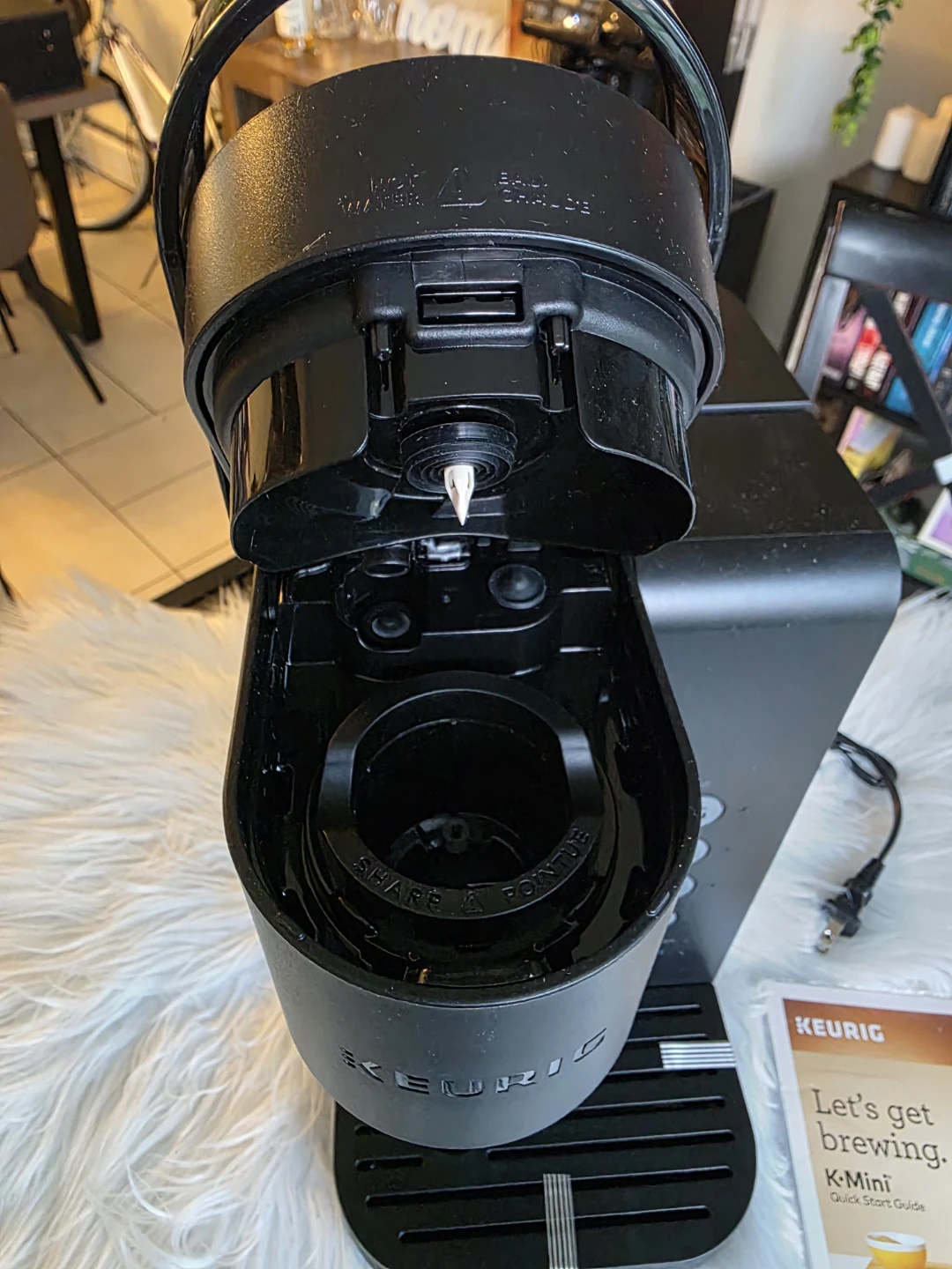 Keurig K-Express Essentials Coffee Maker - Matte Black - photo 4
