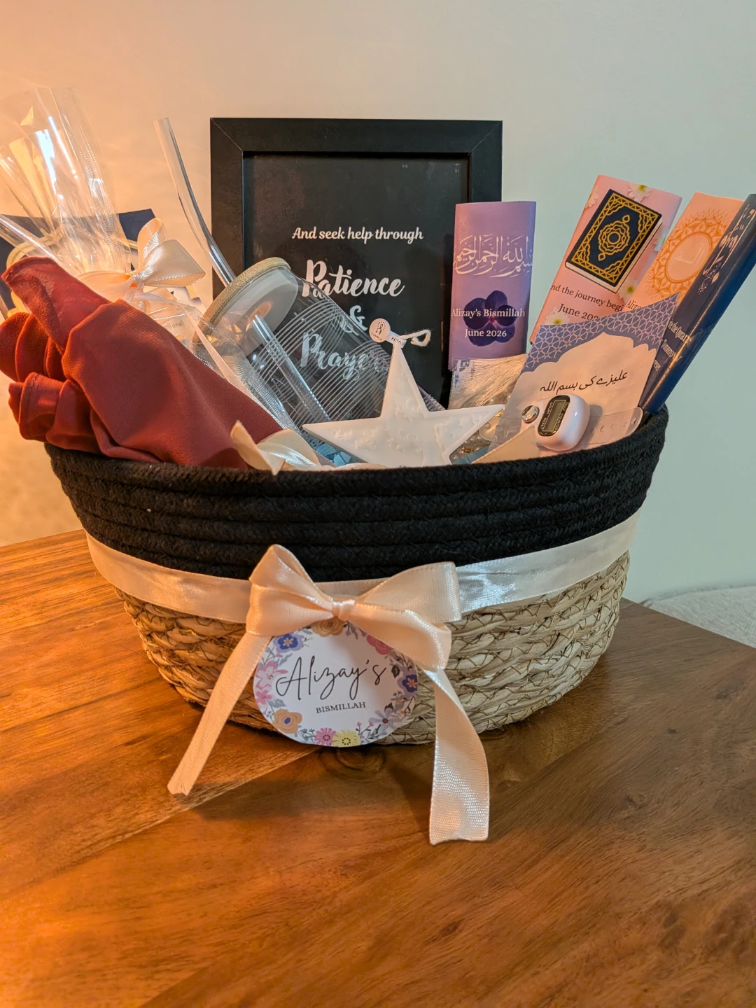 Nush Islamic Gift Basket for hajj or other events - photo 2
