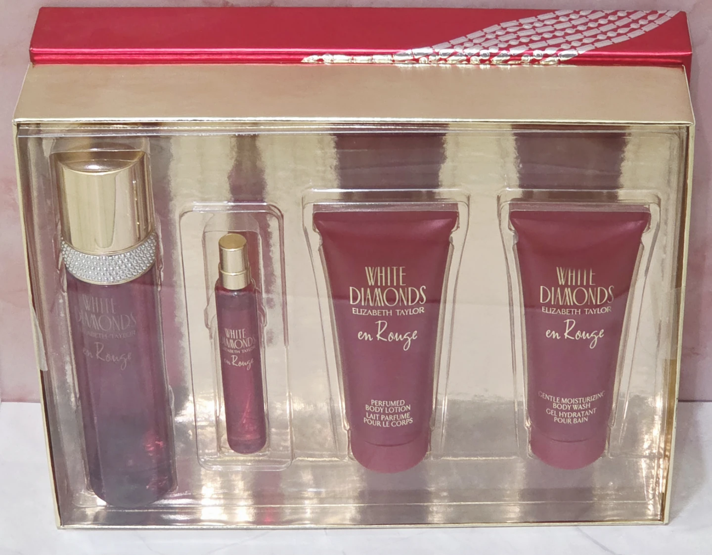 Elizabeth Taylor White Diamonds en Rogue - 4 Piece Gift Set - photo 3