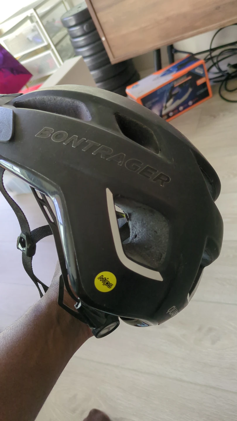 Bontrager Quantum MIPS Cycling Helmet - photo 4