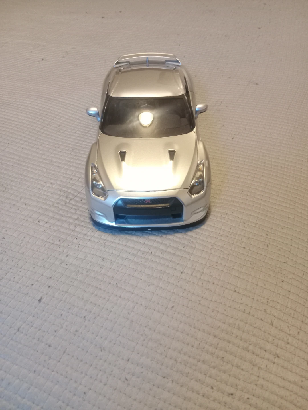 Jada Fast & Furious 2009 Nissan GT-R Toy Car - photo 2