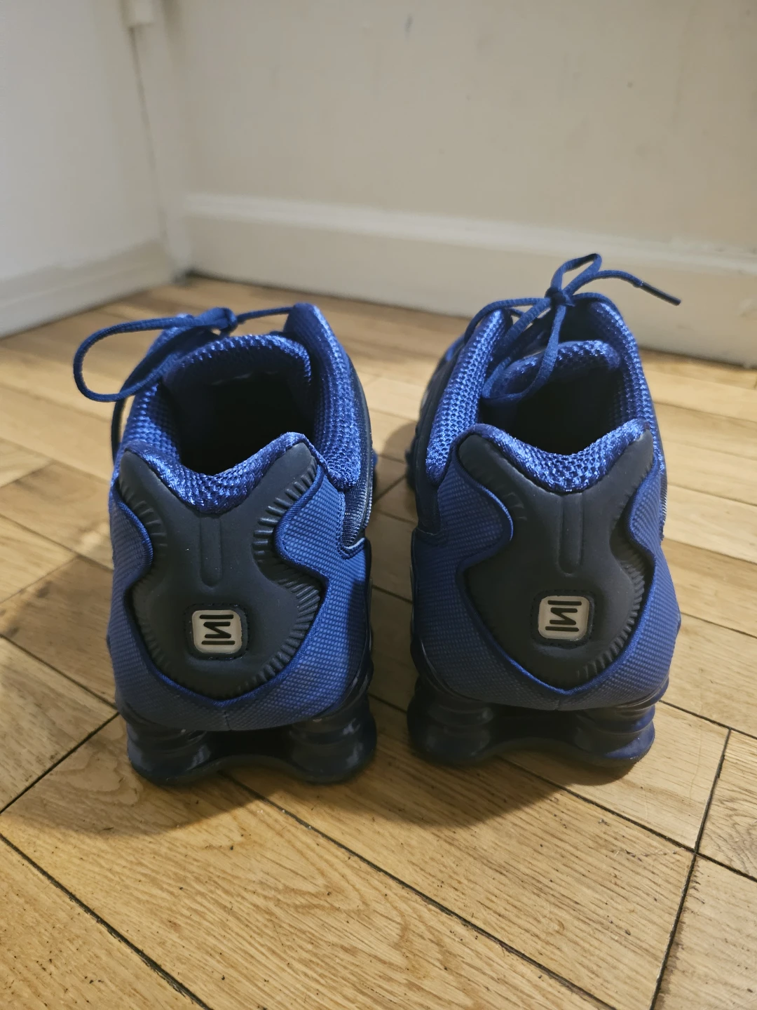 Nike Shox R4 Men's Running Shoes - photo 4