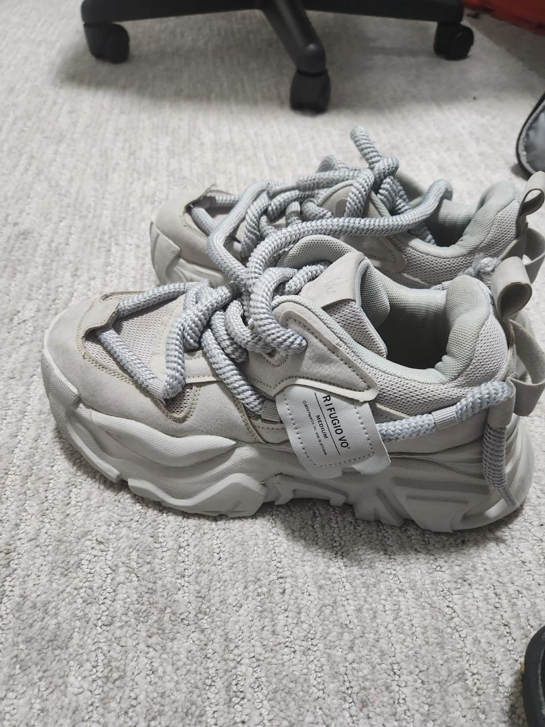 RIFUGIO VO "MEDIUM" Chunky Sneakers⚽