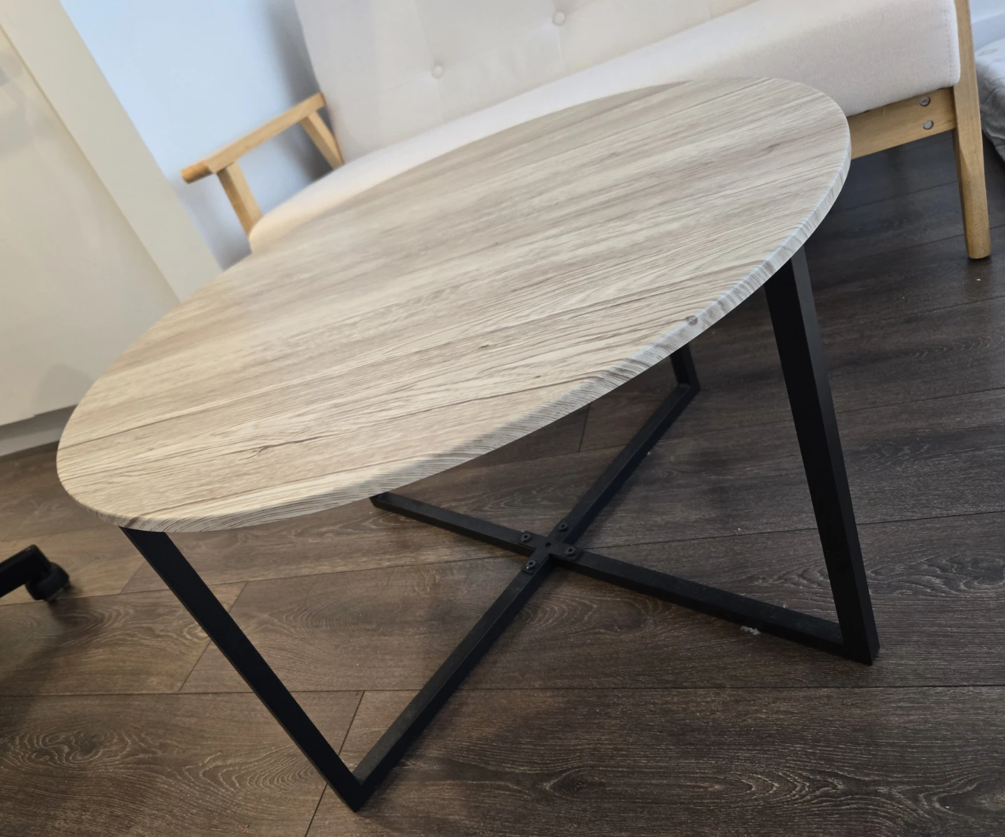 Round Coffee Table - white oak