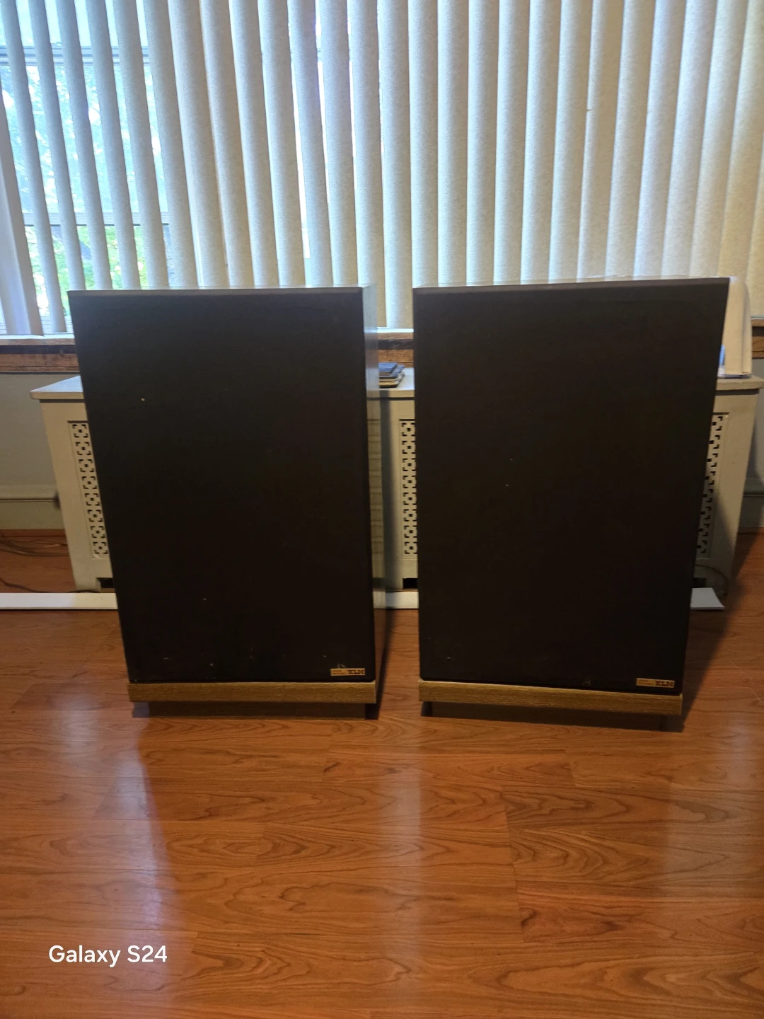 KLH speakers  200 watts - photo 2