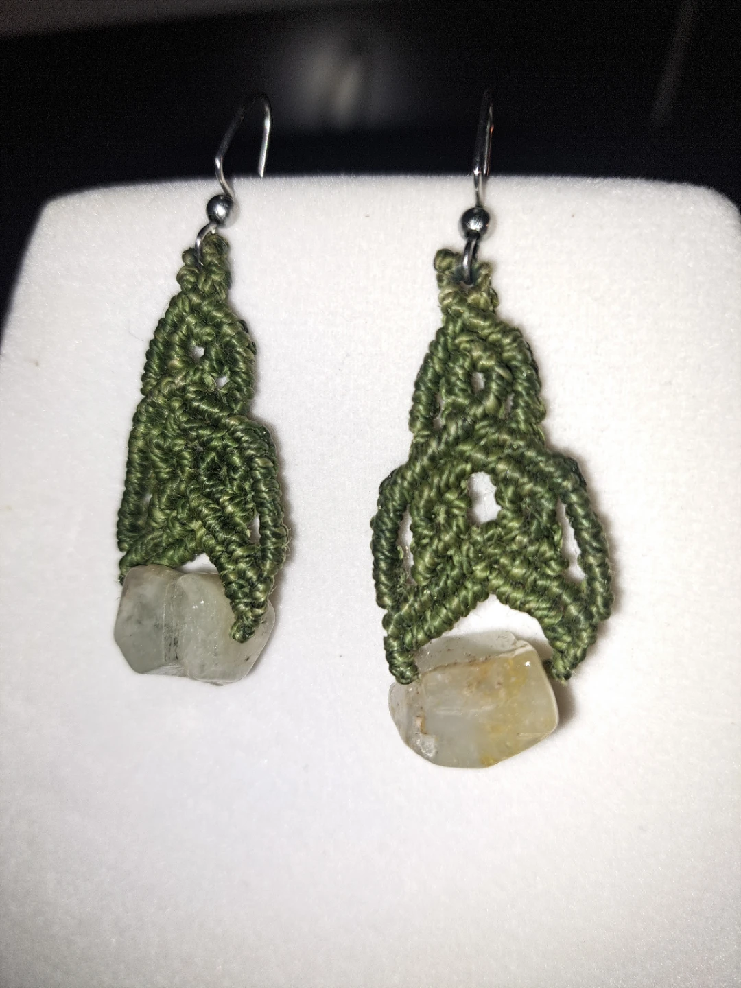 Jade stone earrings - micro macrame bohemian style - photo 4