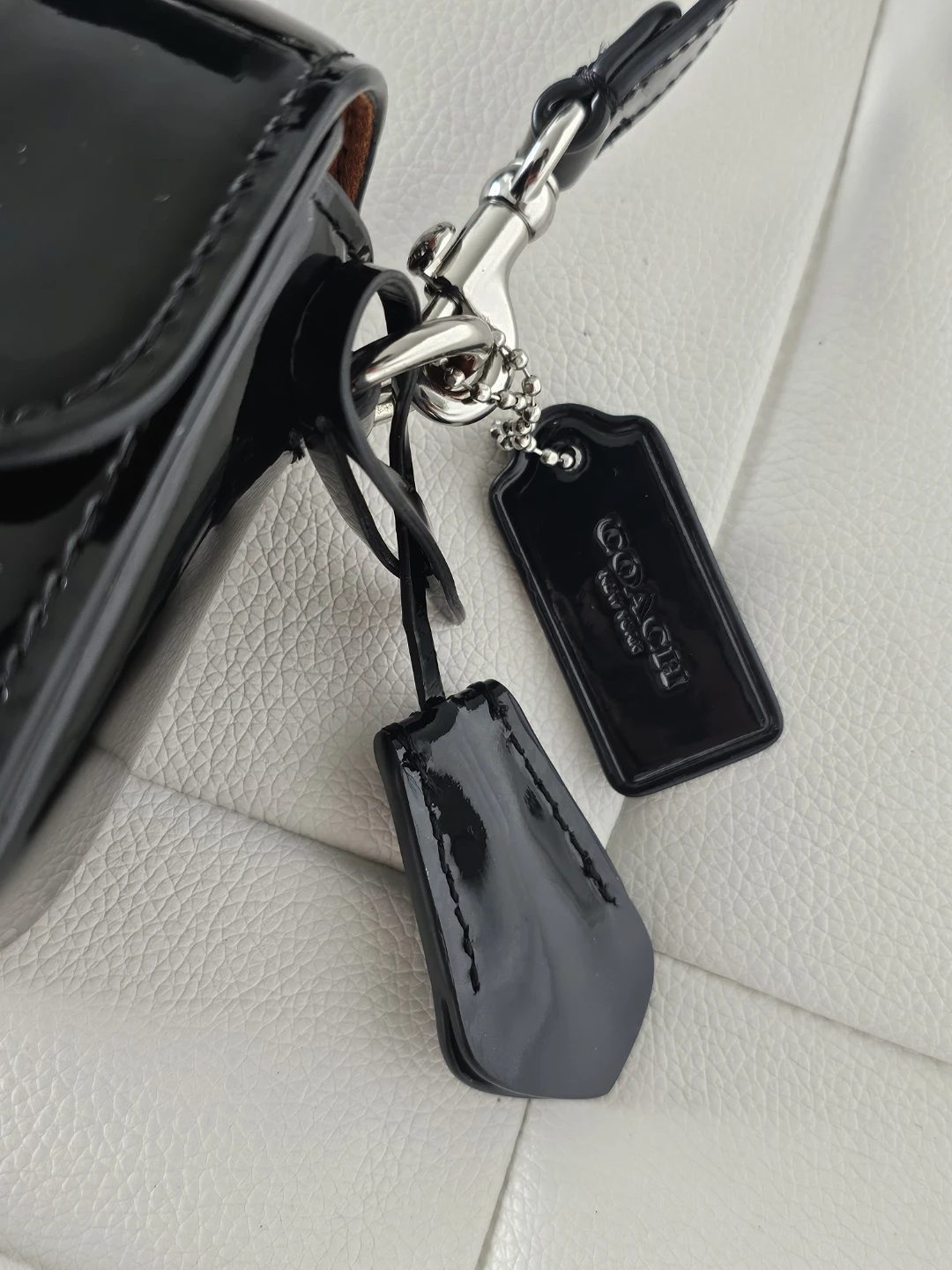 Authentic Coach Studio Black Patent Leather Shoulder Bag - photo 2