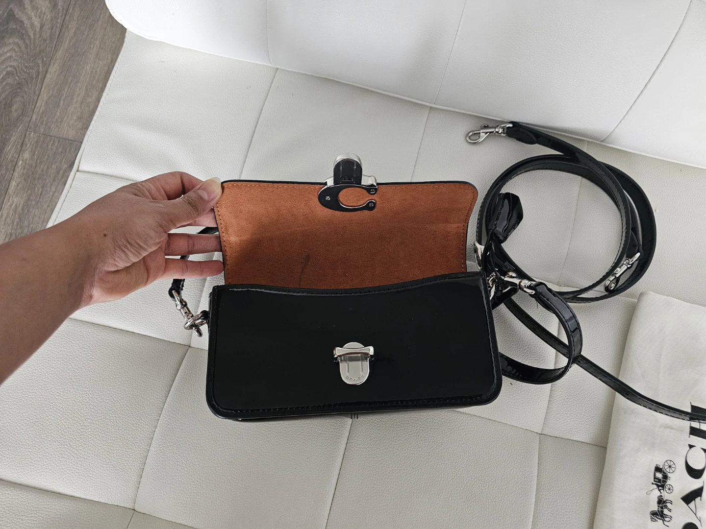 Authentic Coach Studio Black Patent Leather Shoulder Bag - photo 5