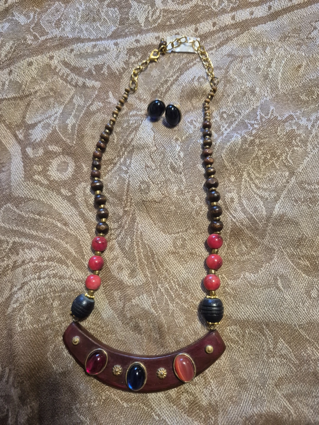 Bengali Indian Beaded Necklace and Earrings Set