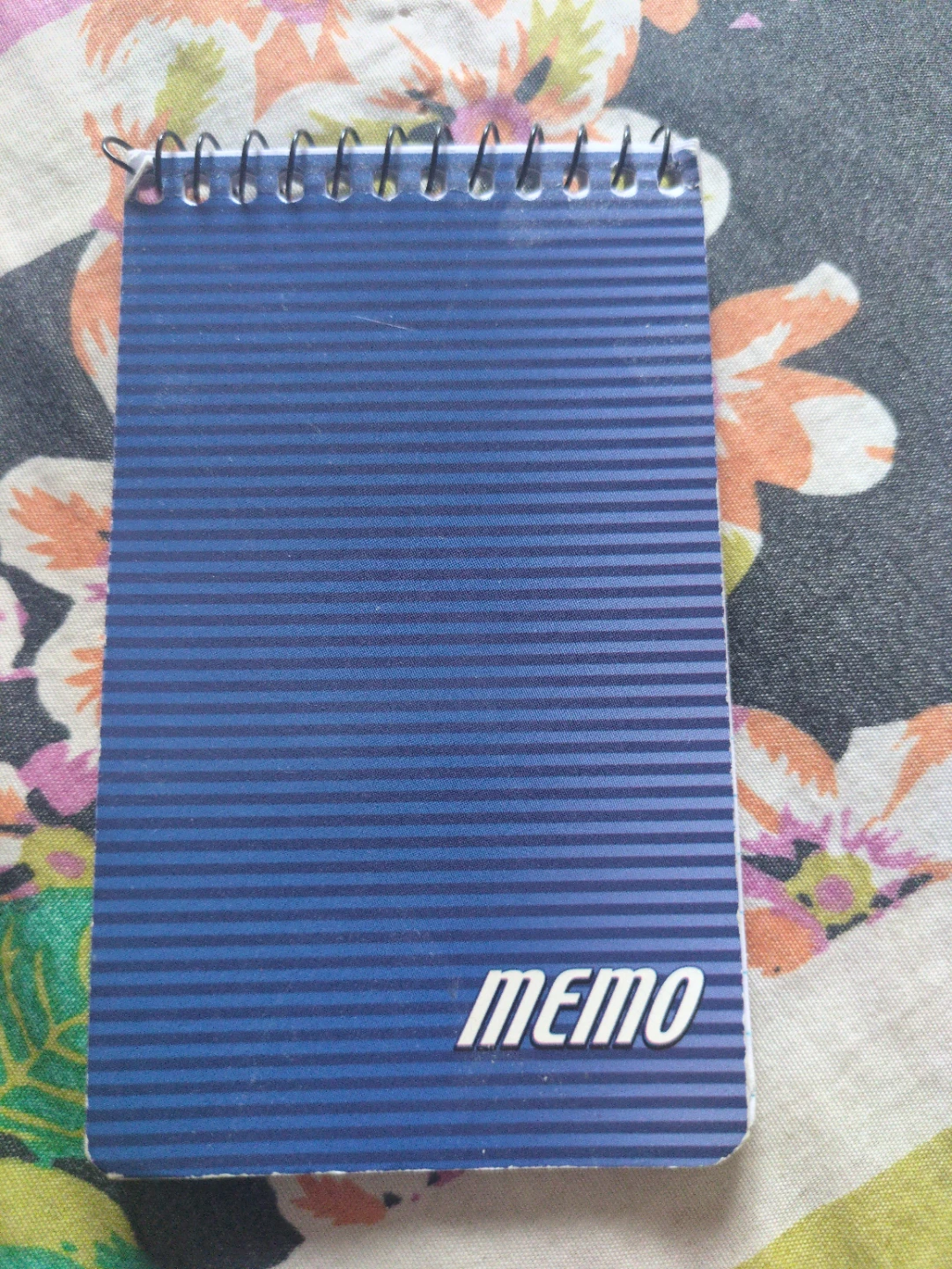 Blue Striped Memo Notebook⚽