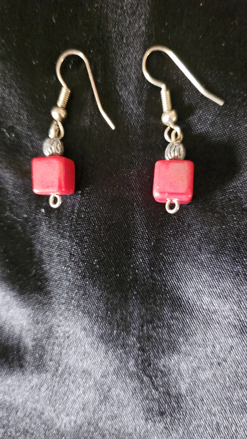 Red Square Bead Dangle Earrings