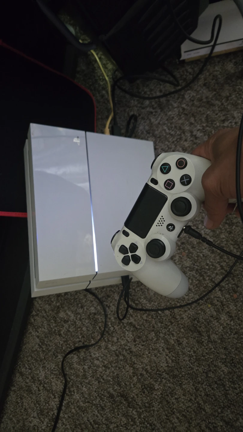 Sony PlayStation 4 Console - White - photo 2