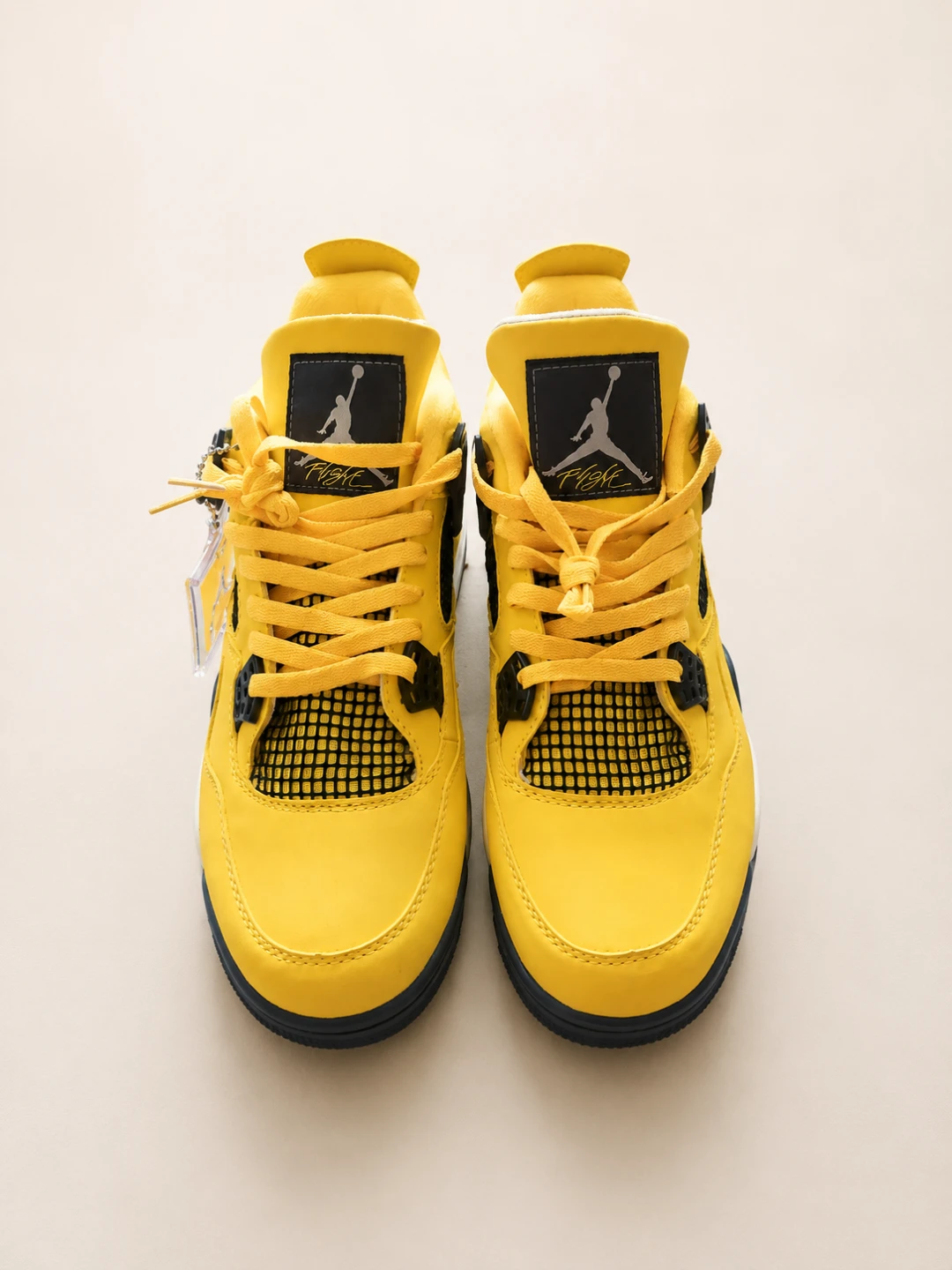 Air Jordan 4 Yellow sneakers