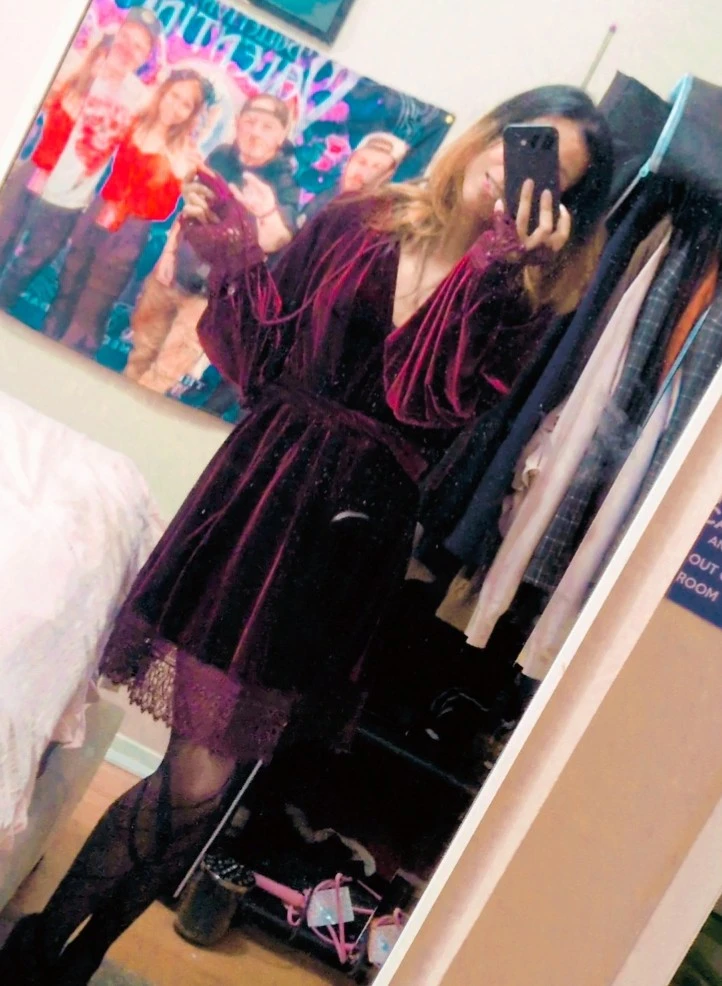 Velvet Burgundy dress from Commense.