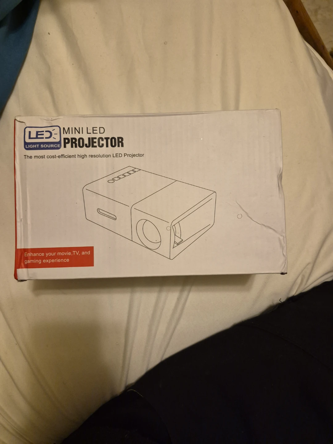 LED Mini Projector - 1920x1080 Resolution - photo 3