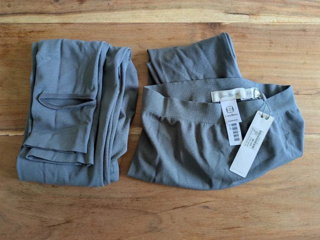 2 Pairs of Costa Blanca Grey Leggings - Size S