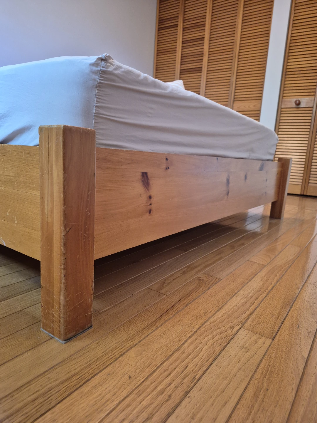Vintage Solid Pine Platform Double Bed (NOT Ikea!) : Double - photo 4