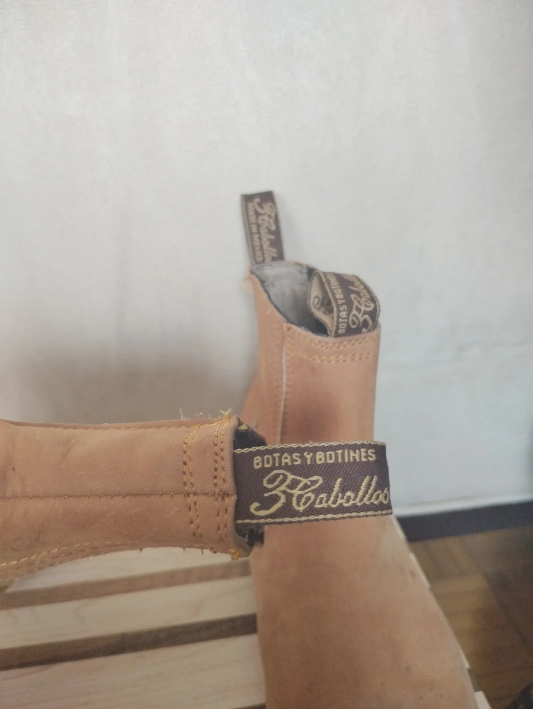 3 Caballos Mexican Vintage Suede Ankle Boots (Women's 9) - photo 3