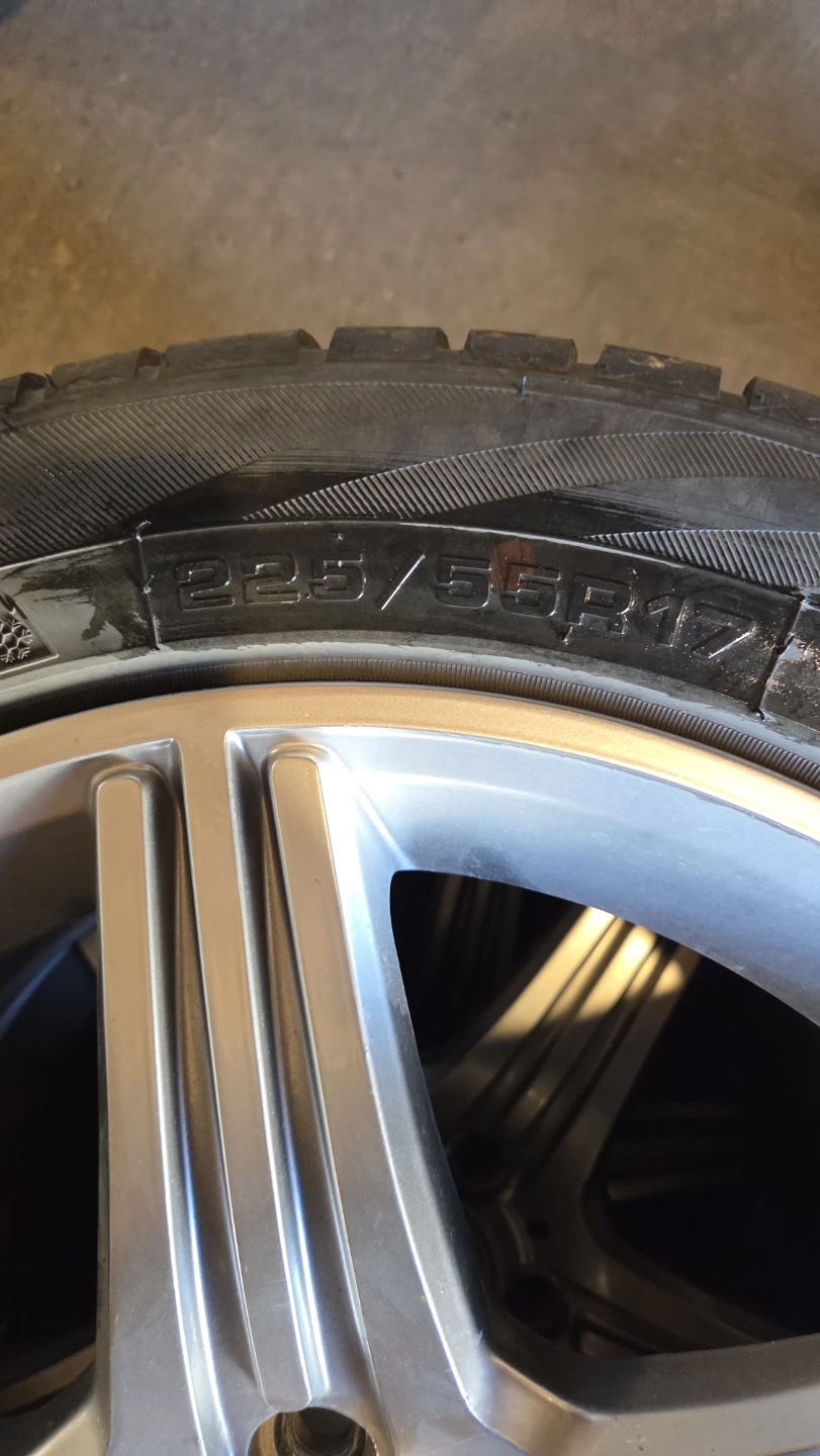 225/55R17 Winter Tires *Negotiable* - photo 2