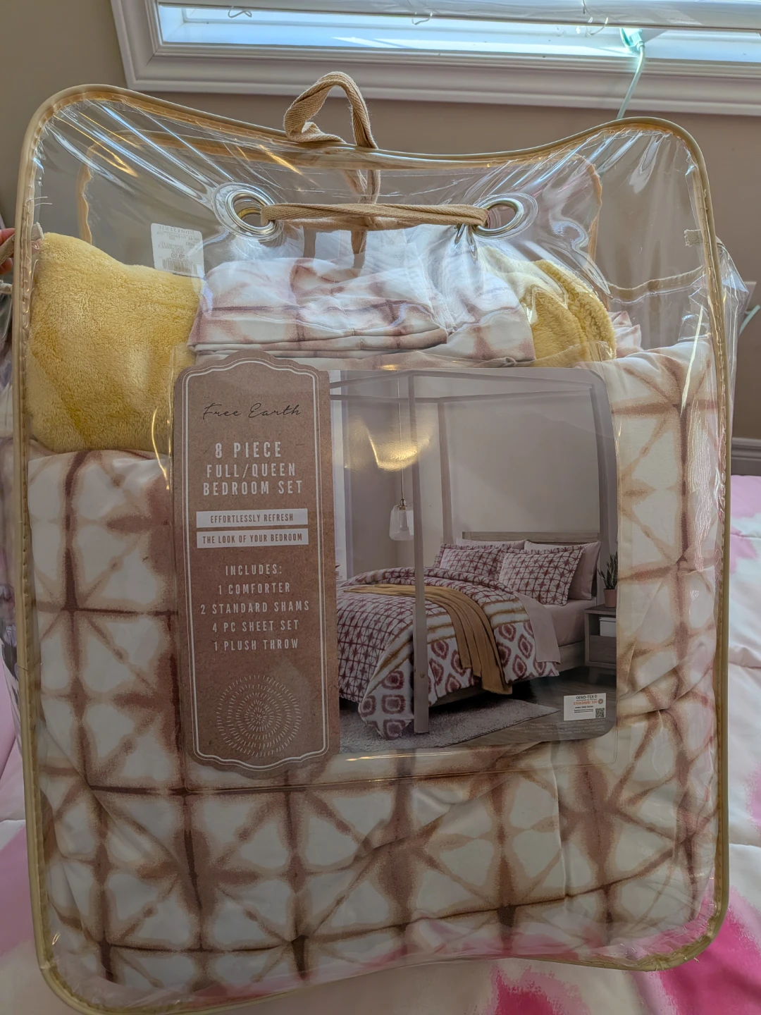 Free Earth Queen Bedroom Set - photo 2