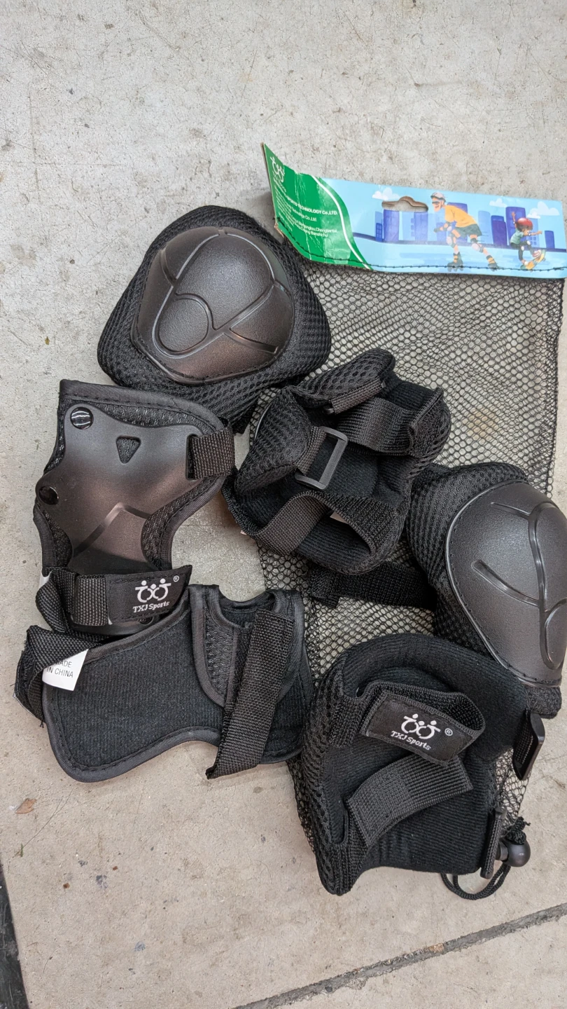 TXJ Sports Protective Gear Set ⚽