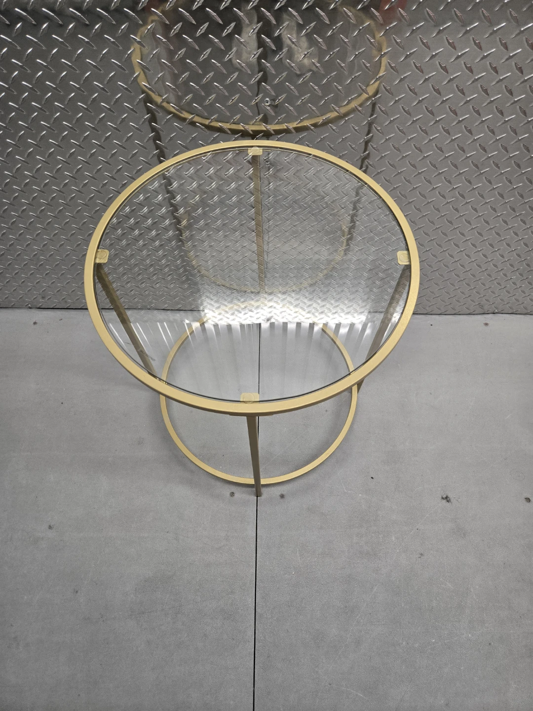 Modern Gold Round End Table - Clear Tempered Glass Top - photo 4