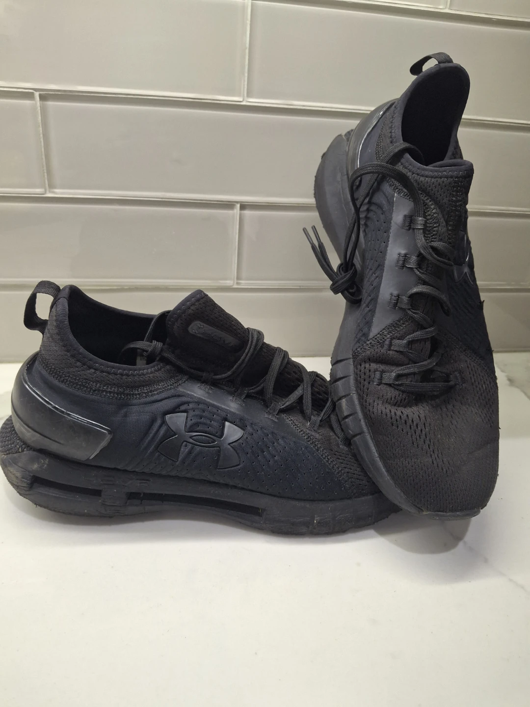 Under Armour Black Running Shoes - photo 2