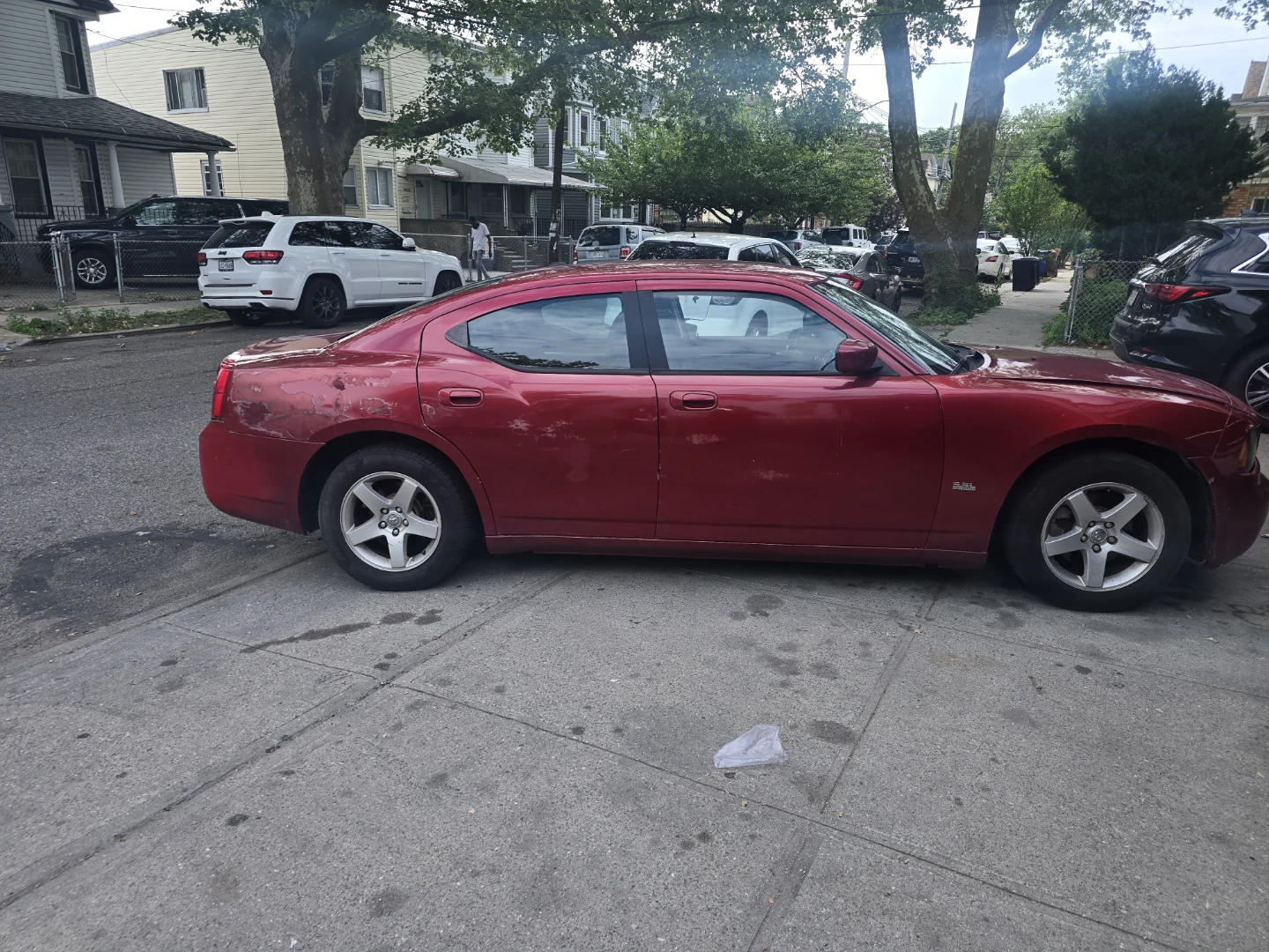 Red Dodge Charger Sedan - photo 2