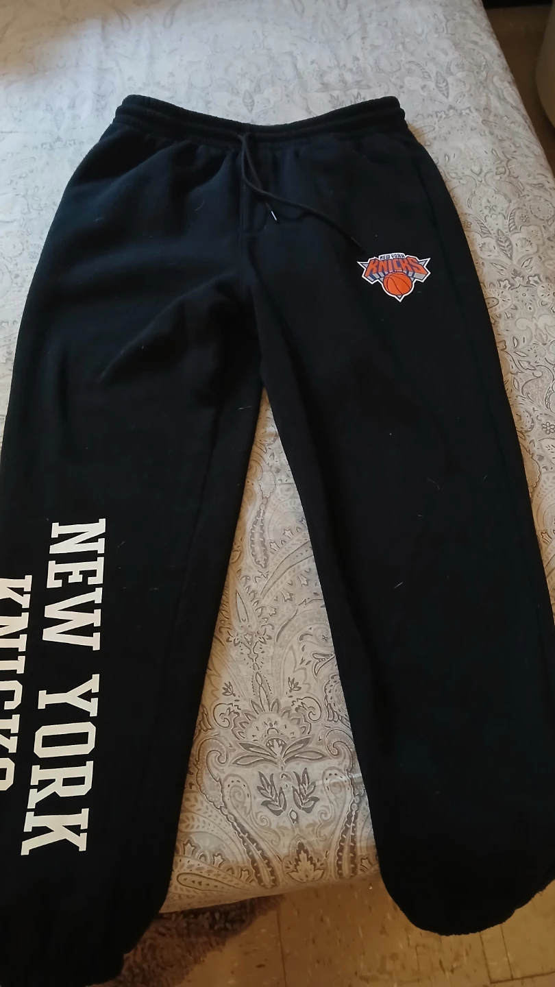 Knicks set black size Large
