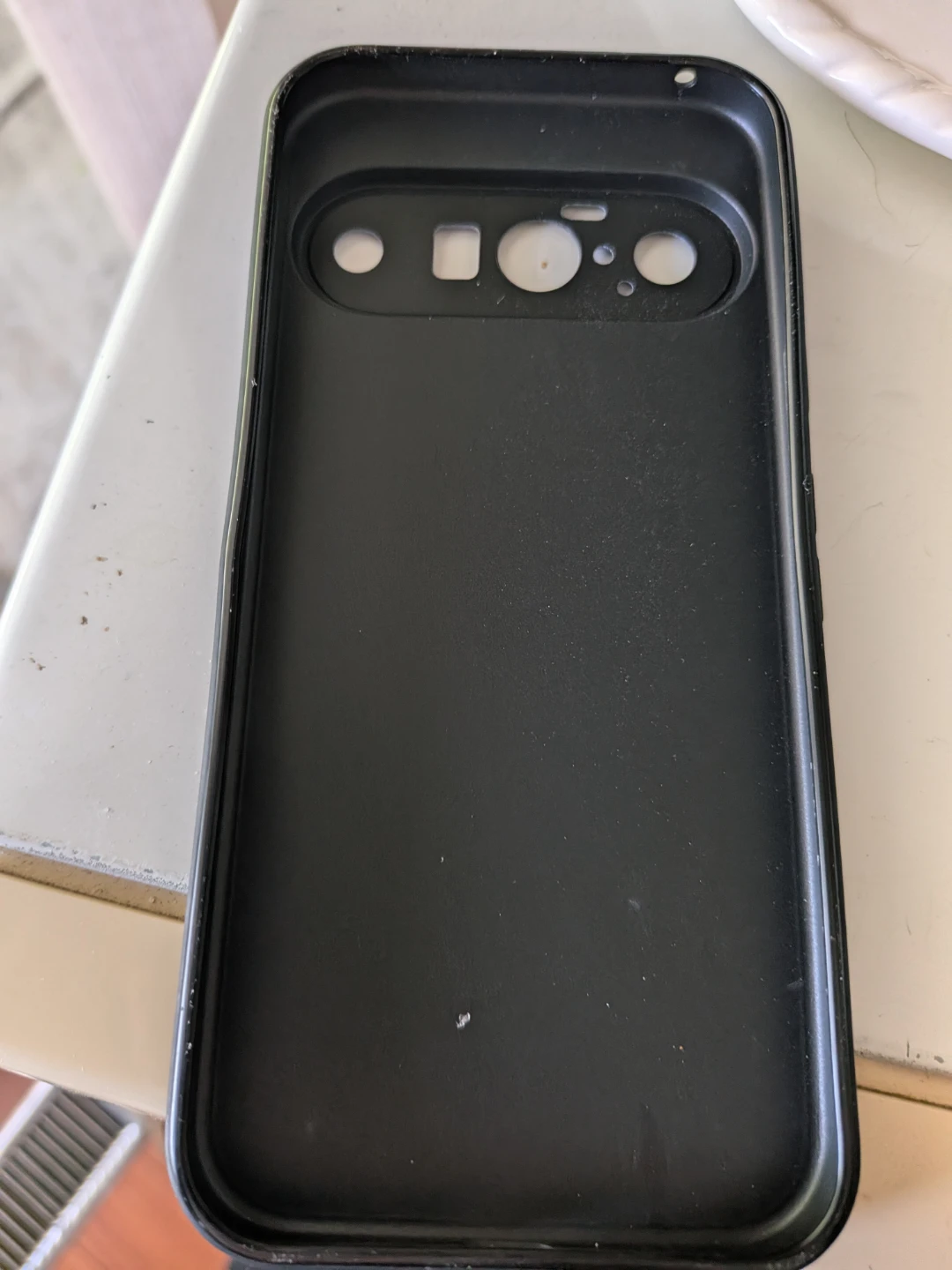 Black Phone Case With Blue Swirl Design - photo 2