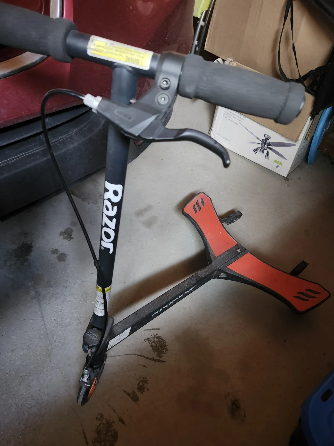 Razor PowerWing Caster Scooter - Kids' Drift Scooter - photo 2