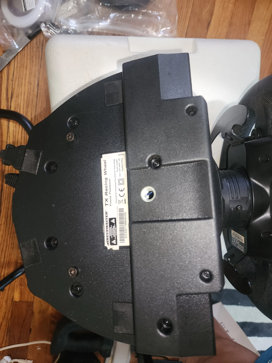 Thrustmaster TX Racing Wheel - photo 4