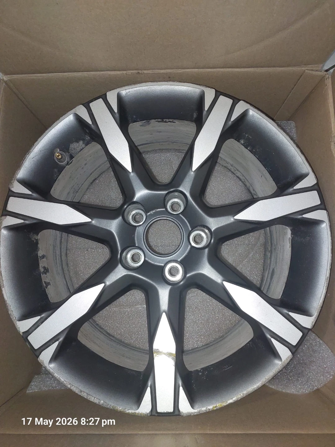 Set of 2 Honda Alloy Wheels - photo 3