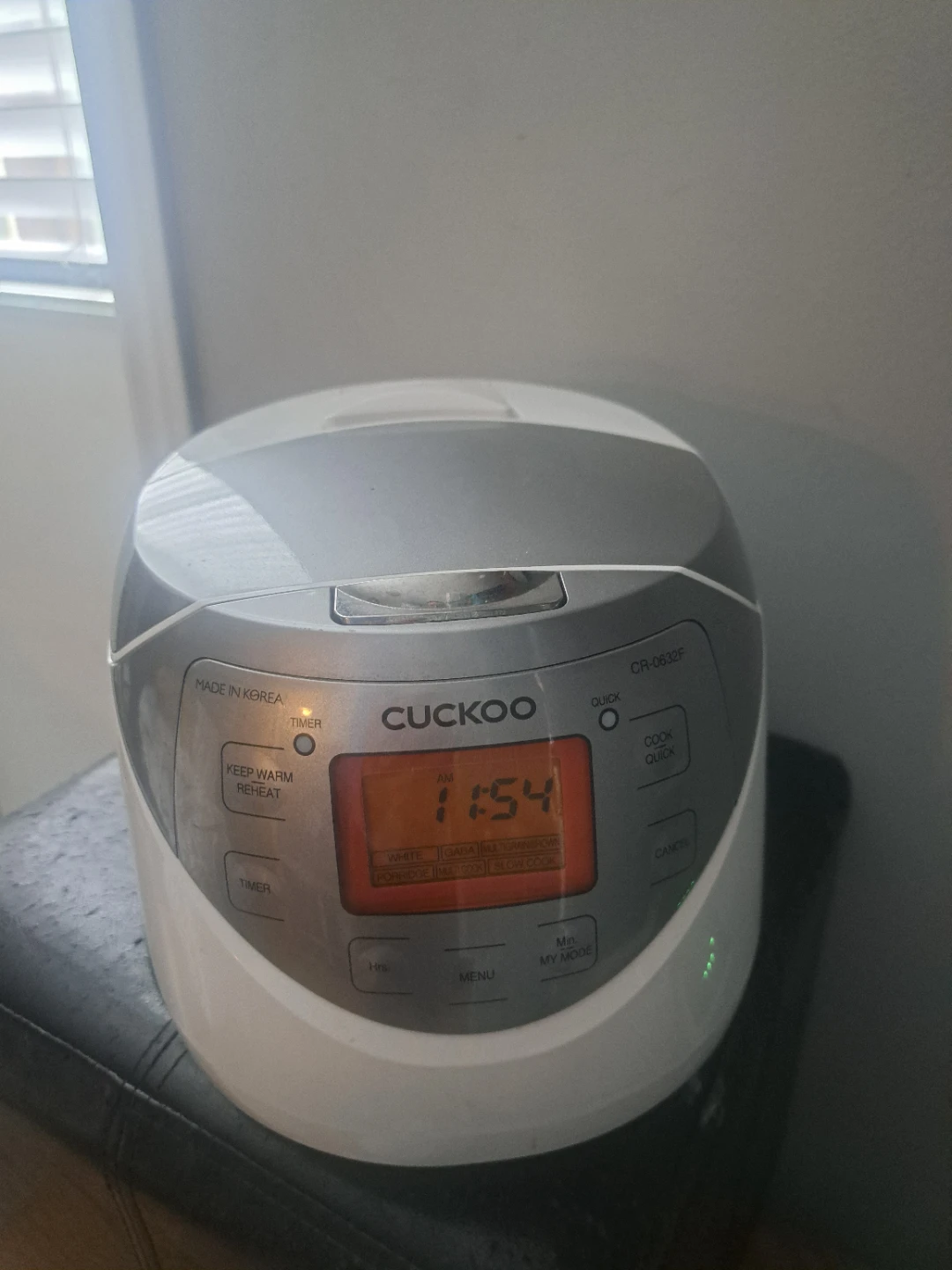 Cuckoo CR-0632F Rice Cooker