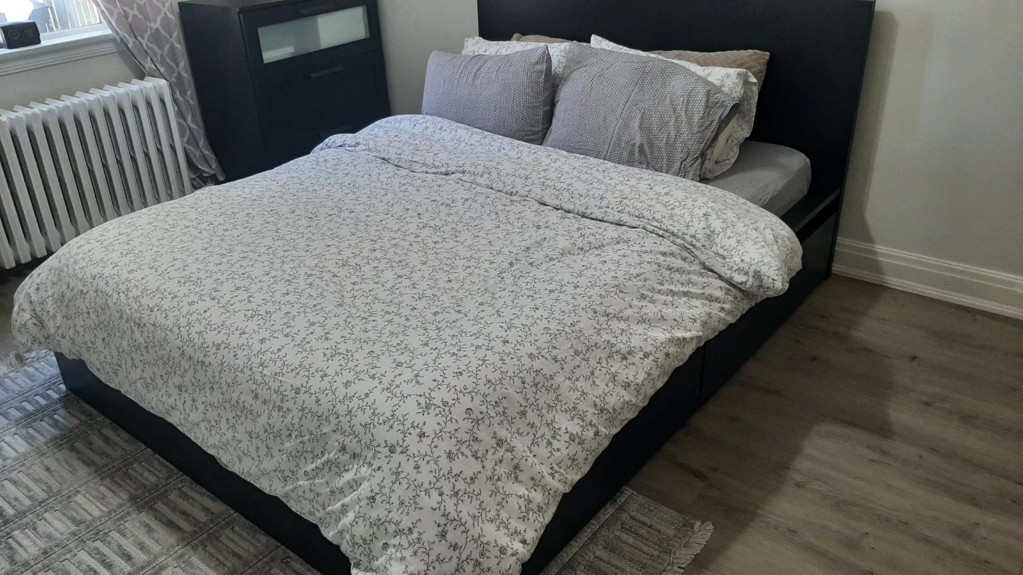 Full bedroom Black Queen Bed Frame with Storage - photo 2
