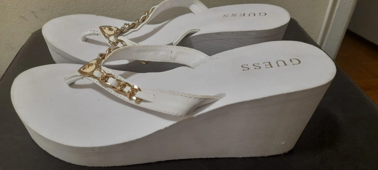 Guess White Wedge Flip Flop Sandals - photo 4
